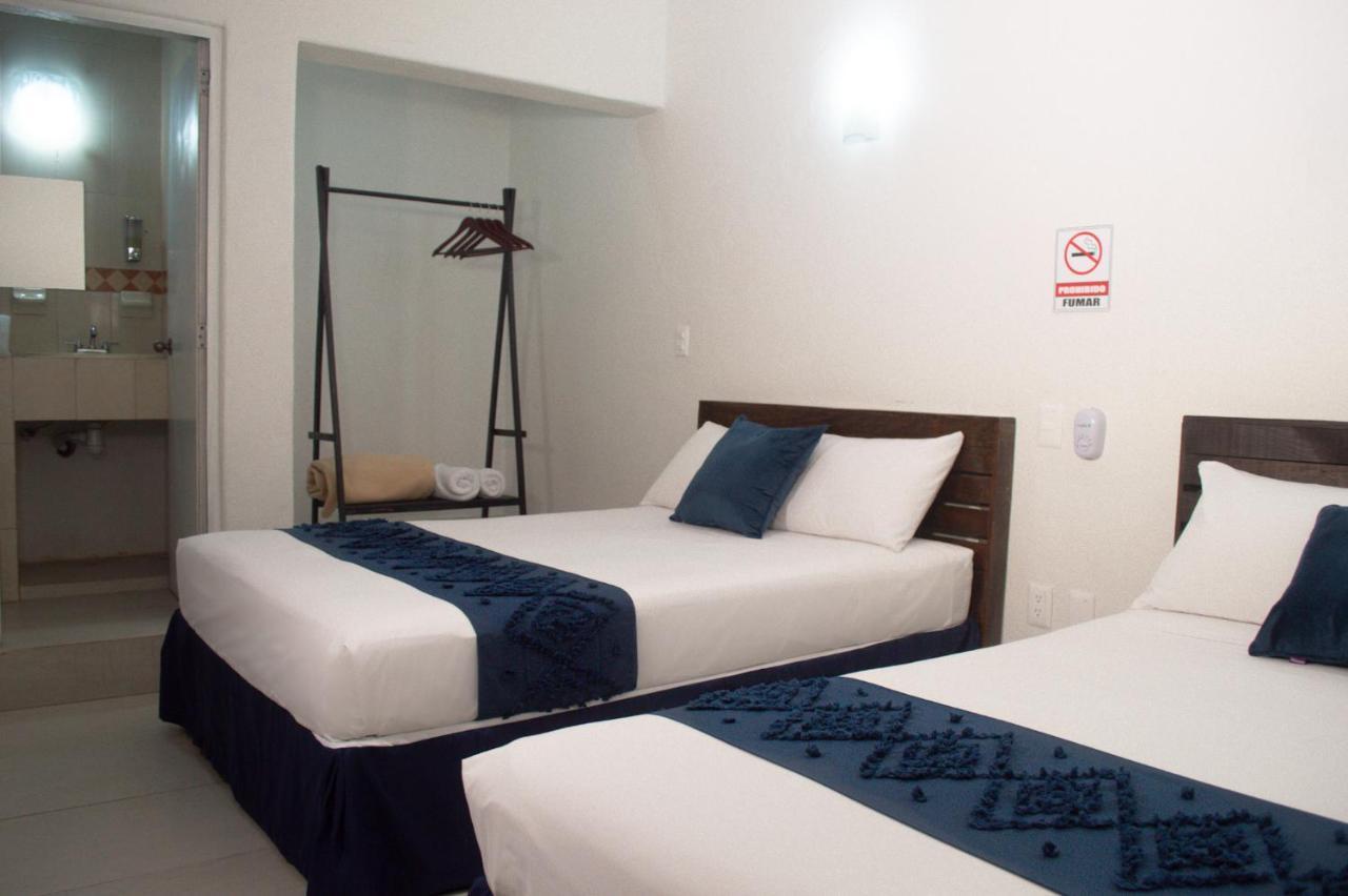 Hotel Juarez 70 Colima Quarto foto