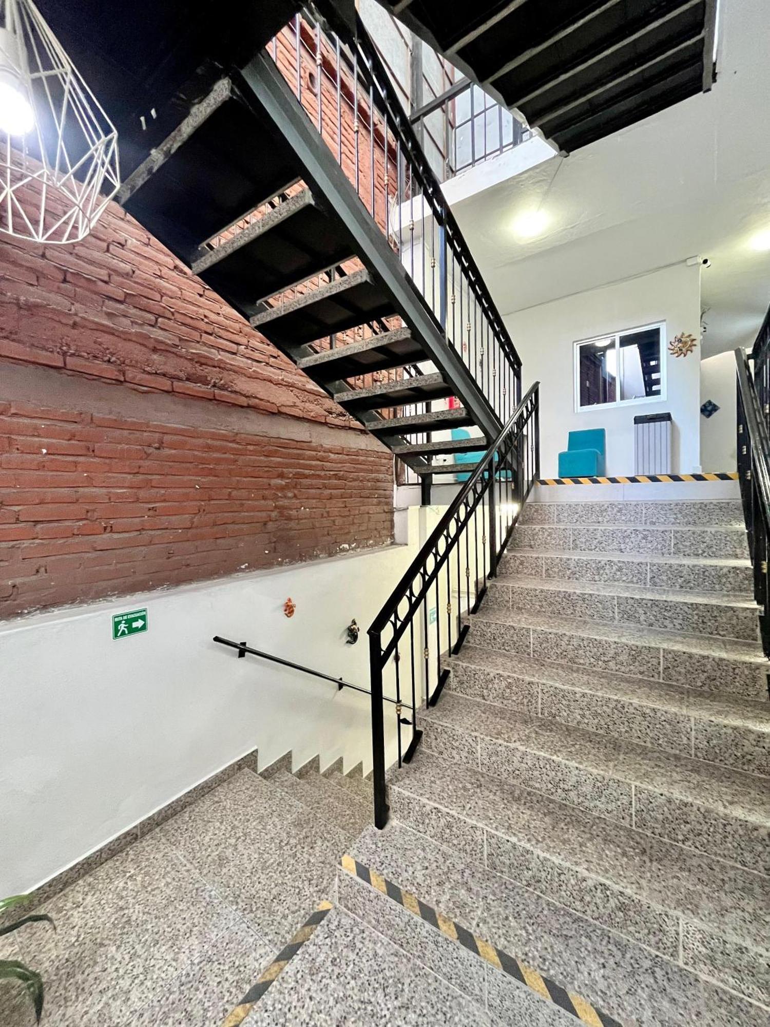 Hotel Juarez 70 Colima Exterior foto